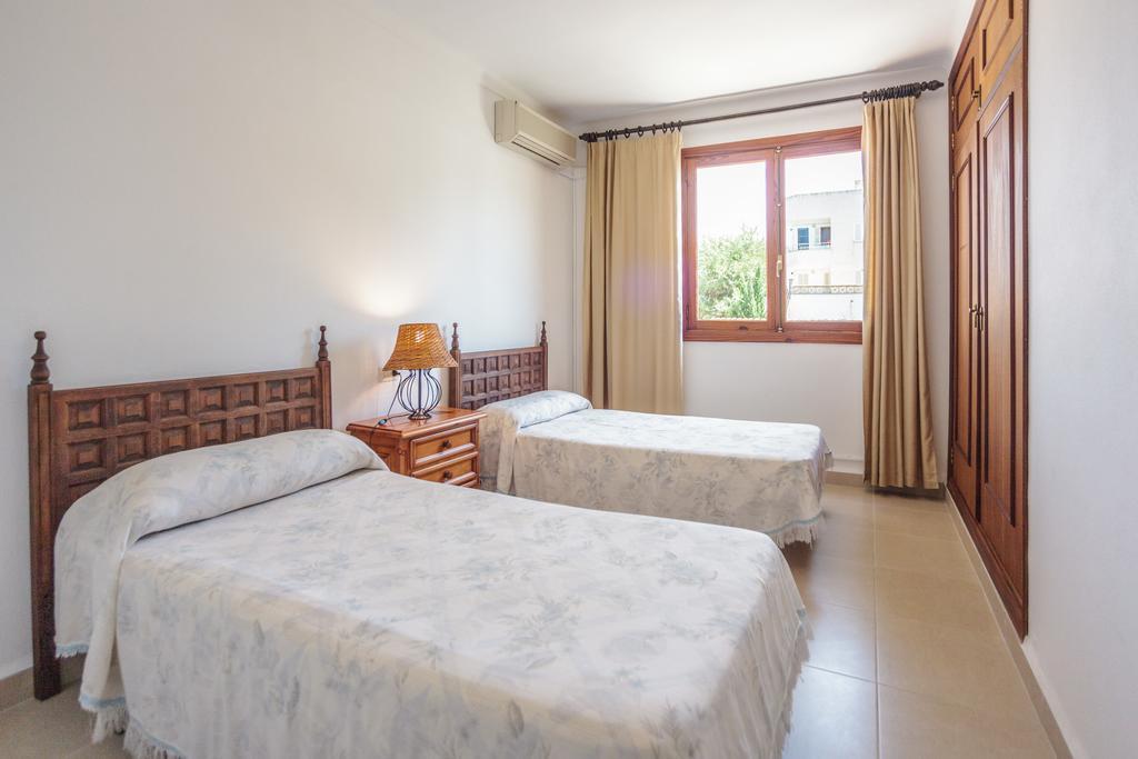Apartamentos Obrador Colonia de Sant Jordi Chambre photo