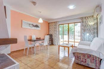 Apartamentos Obrador Colonia de Sant Jordi Extérieur photo